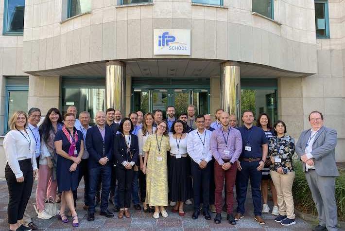 La promotion 2022-2023 de l'Executive Master of Management in Energy