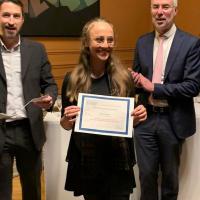 Emma Jagu, lauréate du meilleur article étudiant de l'AEE