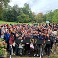 Les élèves de la promotion 2025 au Château de Vert-Mont